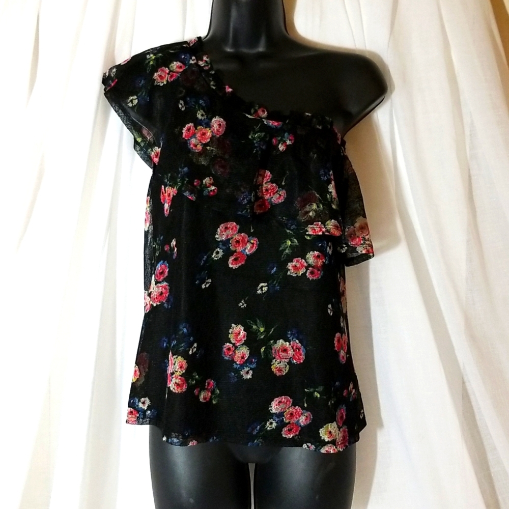 Floral Lacey top, one shoulder